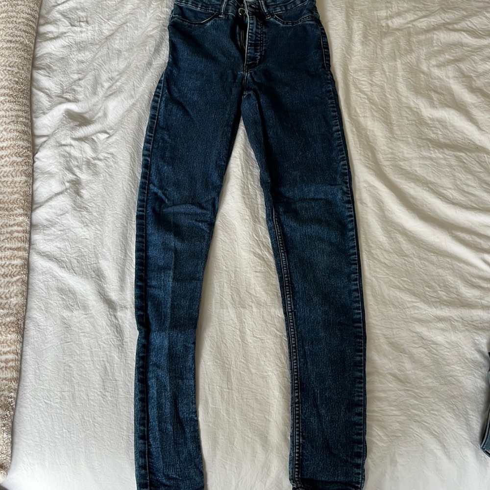 Acid Wash High Wasted Jeans